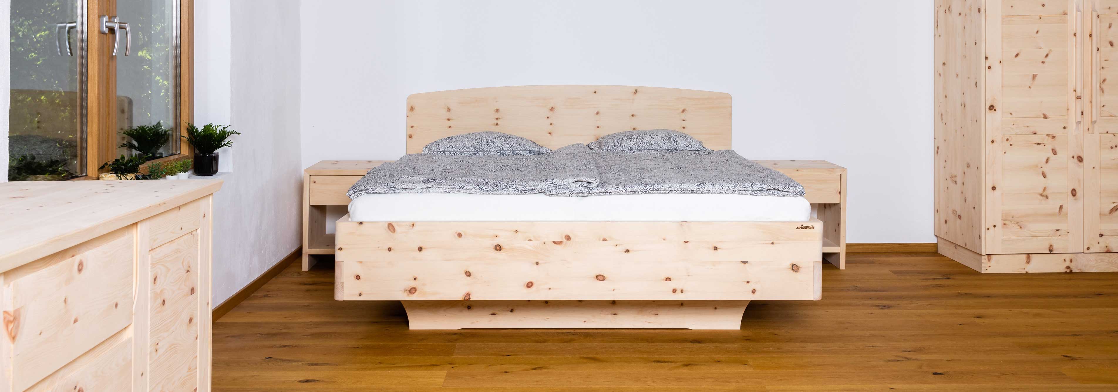 Zirbenbetten Bett aus Zirbenholz Zirbenmöbel Schlafzimmermöbel Vollholz Zirbenvollholz Zirbenvollholzbett